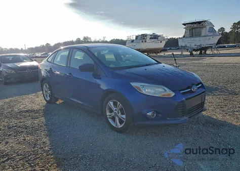 2012 Ford Focus Se z USA, uszkodzony, nr VIN 1FAHP3F21CL222063